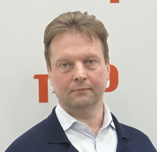 Денис Азерников